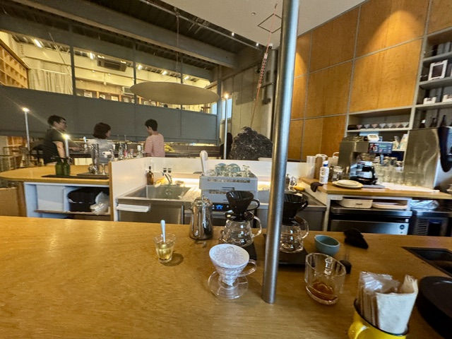 ONIBUS COFFEE Nakameguro — Tokyo